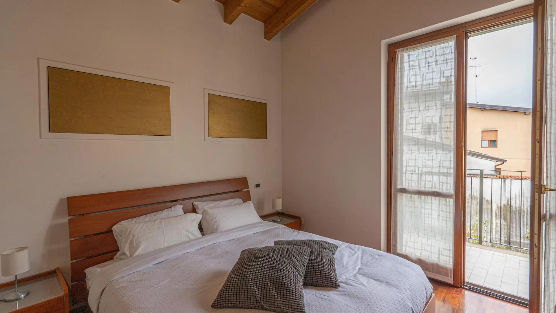 Bgy Airport House-8 Minuti Dall'Aeroporto Orio al Serio Διαμέρισμα